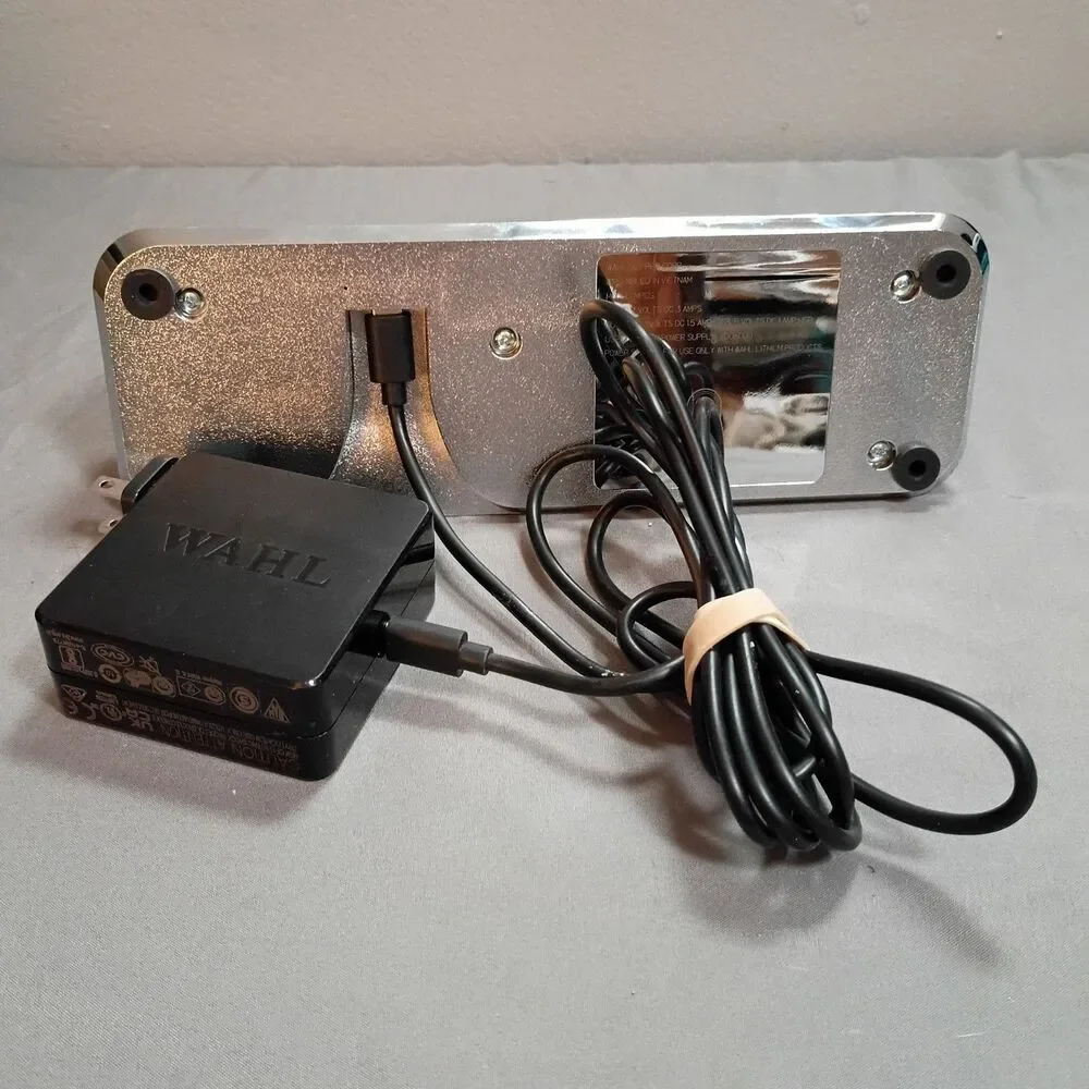 Wahl Power Station - Multi-Charge 3 Tools At Once Used